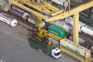Exportações e importações cresceram 15,5% e 13,5%