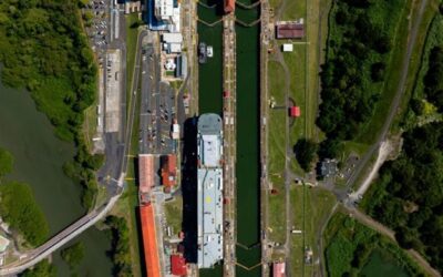 Canal do Panamá aumenta limites de calado e dos trânsitos diários