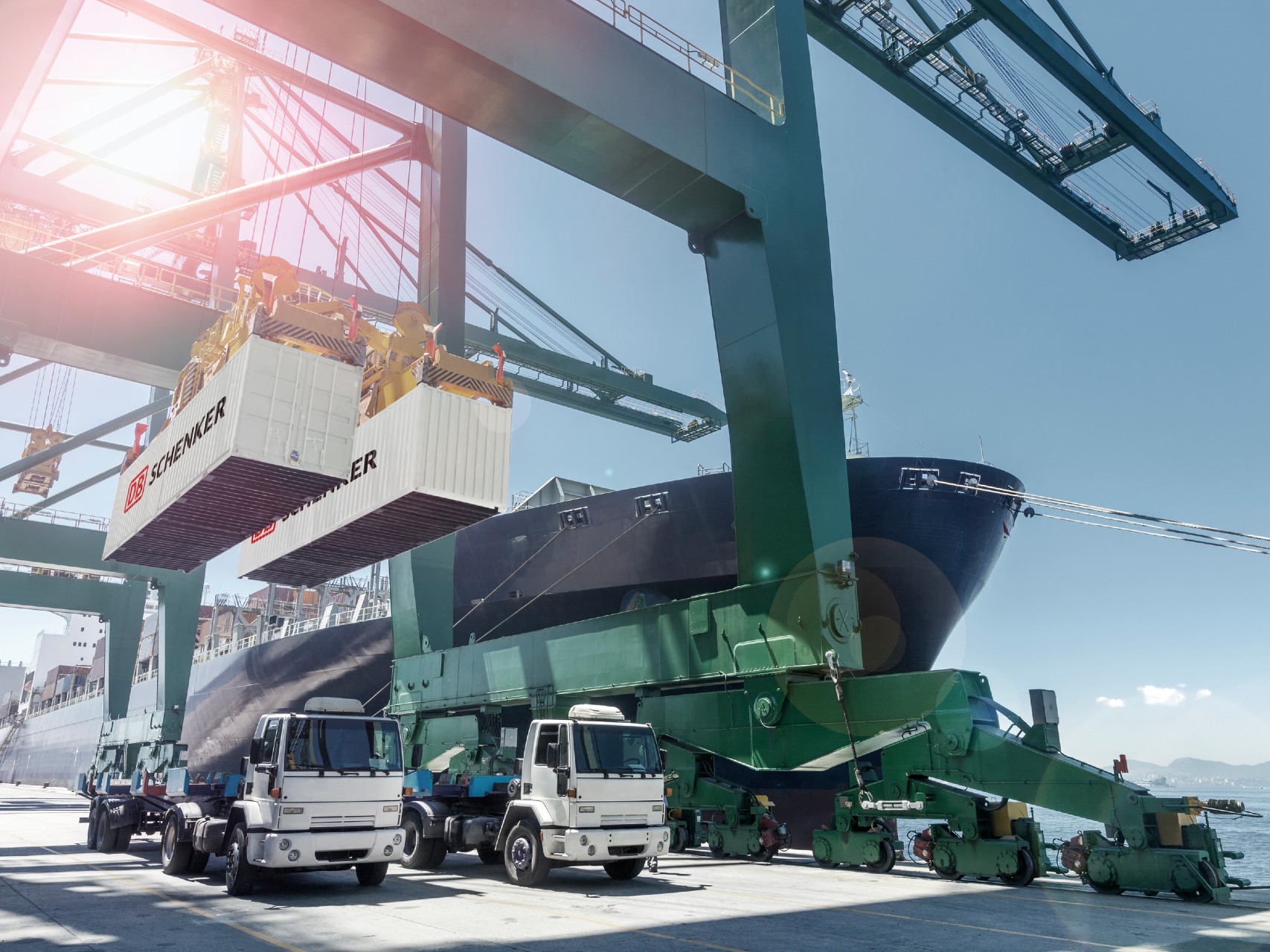 Transporte com baixas emissões junta DB Schenker à Microsoft