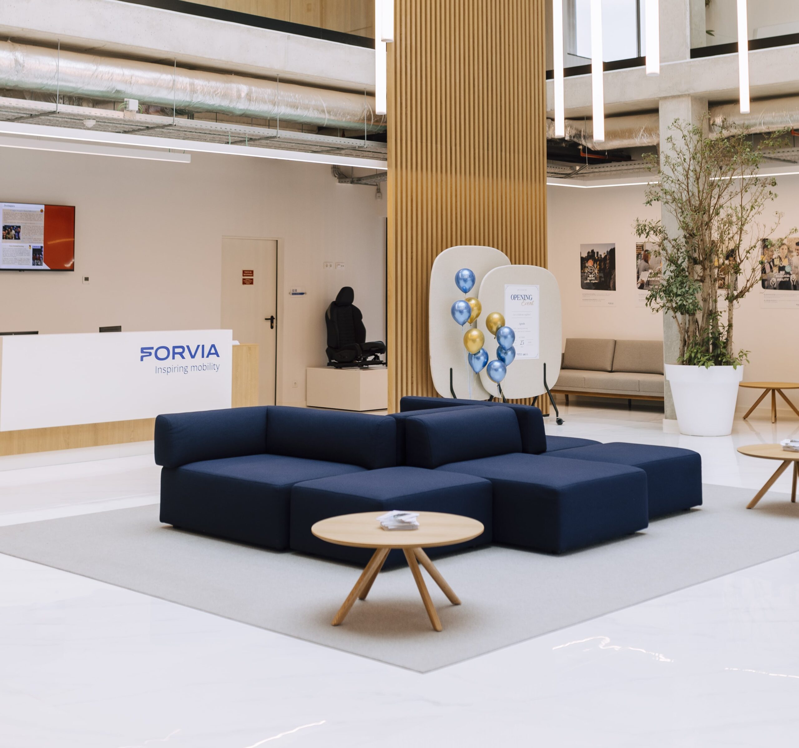 Novo edifício da Forvia impulsiona plataforma de serviços globais