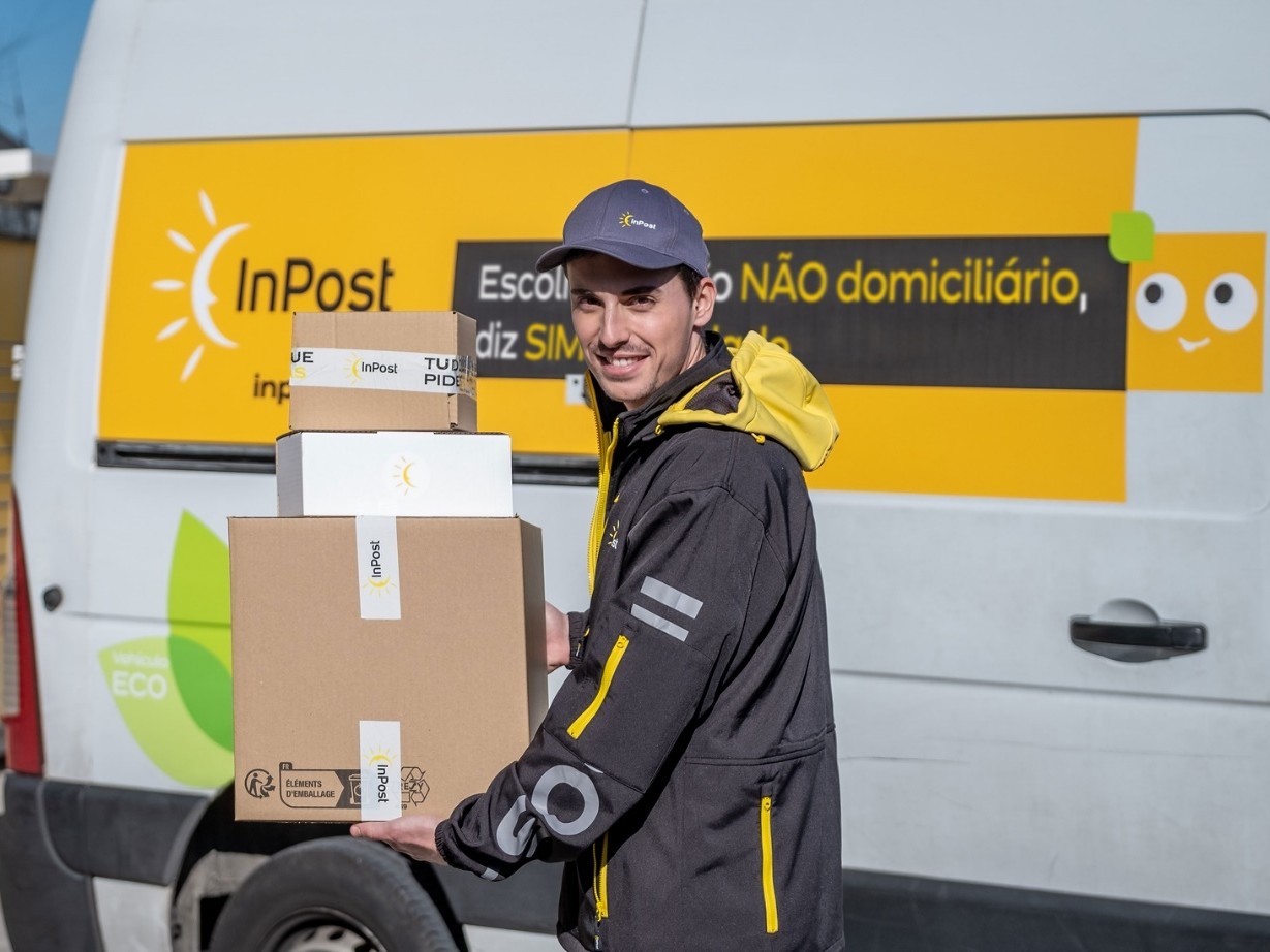Entrega não domiciliária é tendência crescente no serviço postal