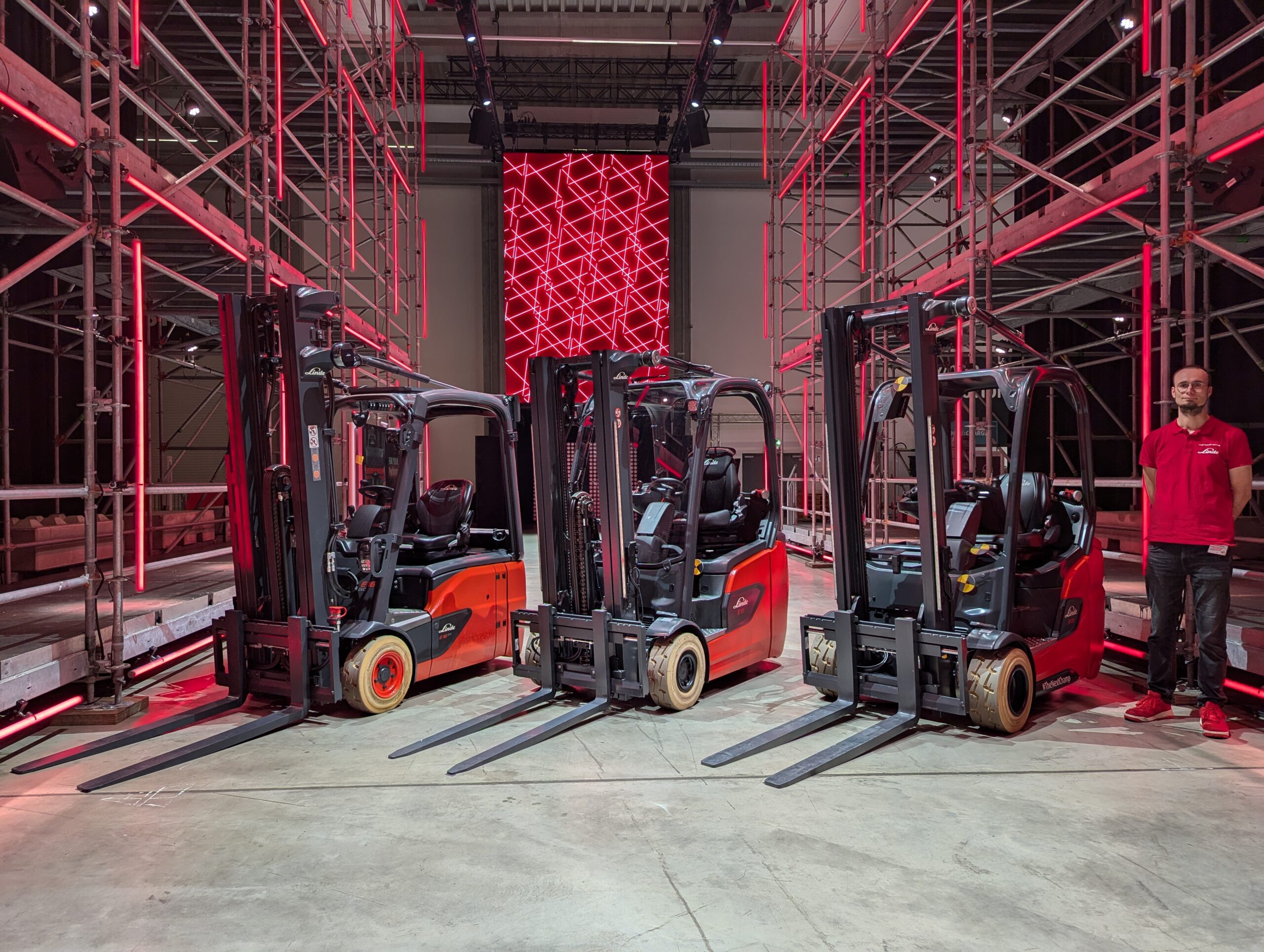 Linde apresenta nova linha focada no desempenho e ergonomia