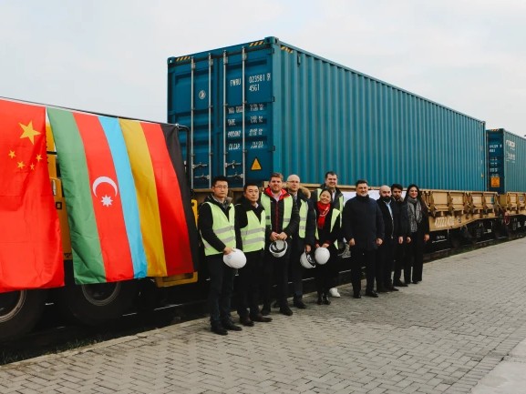 Da China para a Europa: ADY Express e Hellmann abrem nova rota
