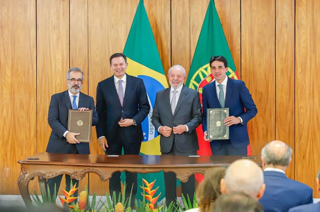 Portugal e Brasil assinam entendimento de cooperação no setor portuário