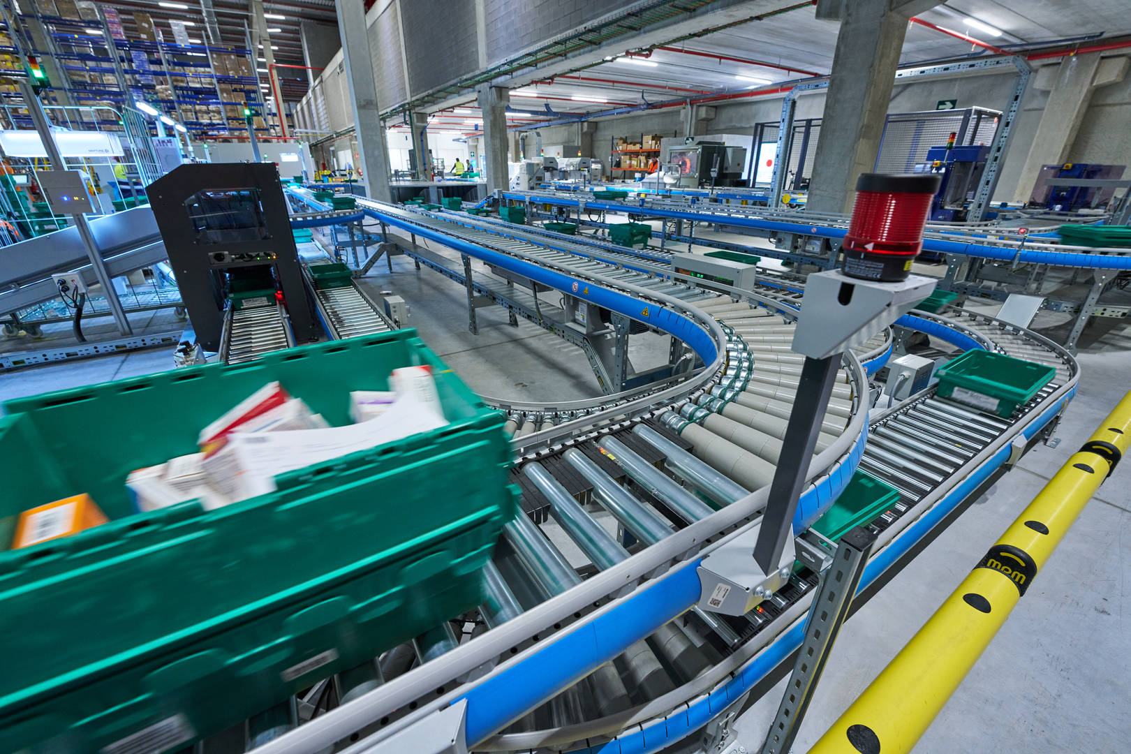 Cencora reforça presença ibérica com aquisição da Alloga Logifarma