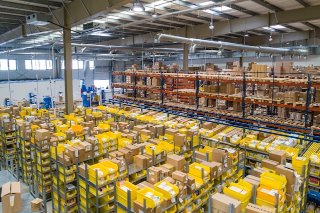 Setor industrial e logístico regista crescimento no segundo trimestre de 2025