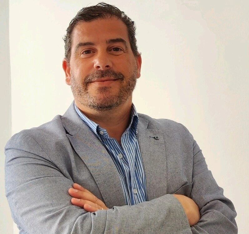 O último camião a sair do armazém