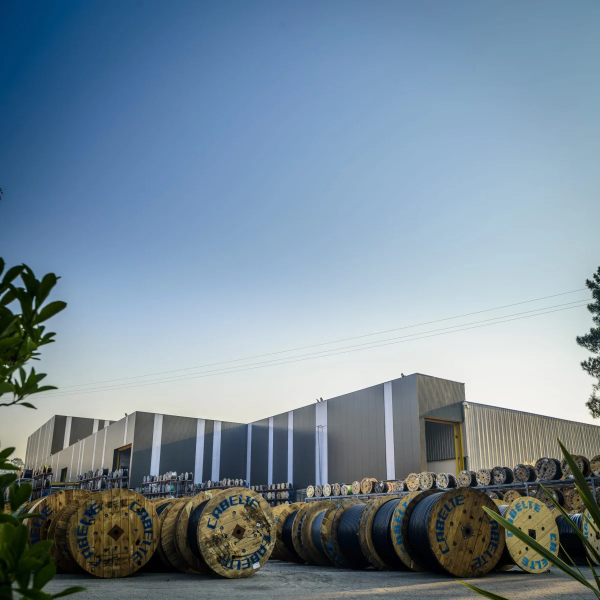 Cabelte investe 150 milhões de euros em nova fábrica e armazém modular