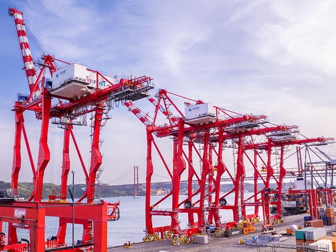 Portos de Lisboa, Setúbal e Sesimbra concluem ligação à JUL e ao SiMTeM