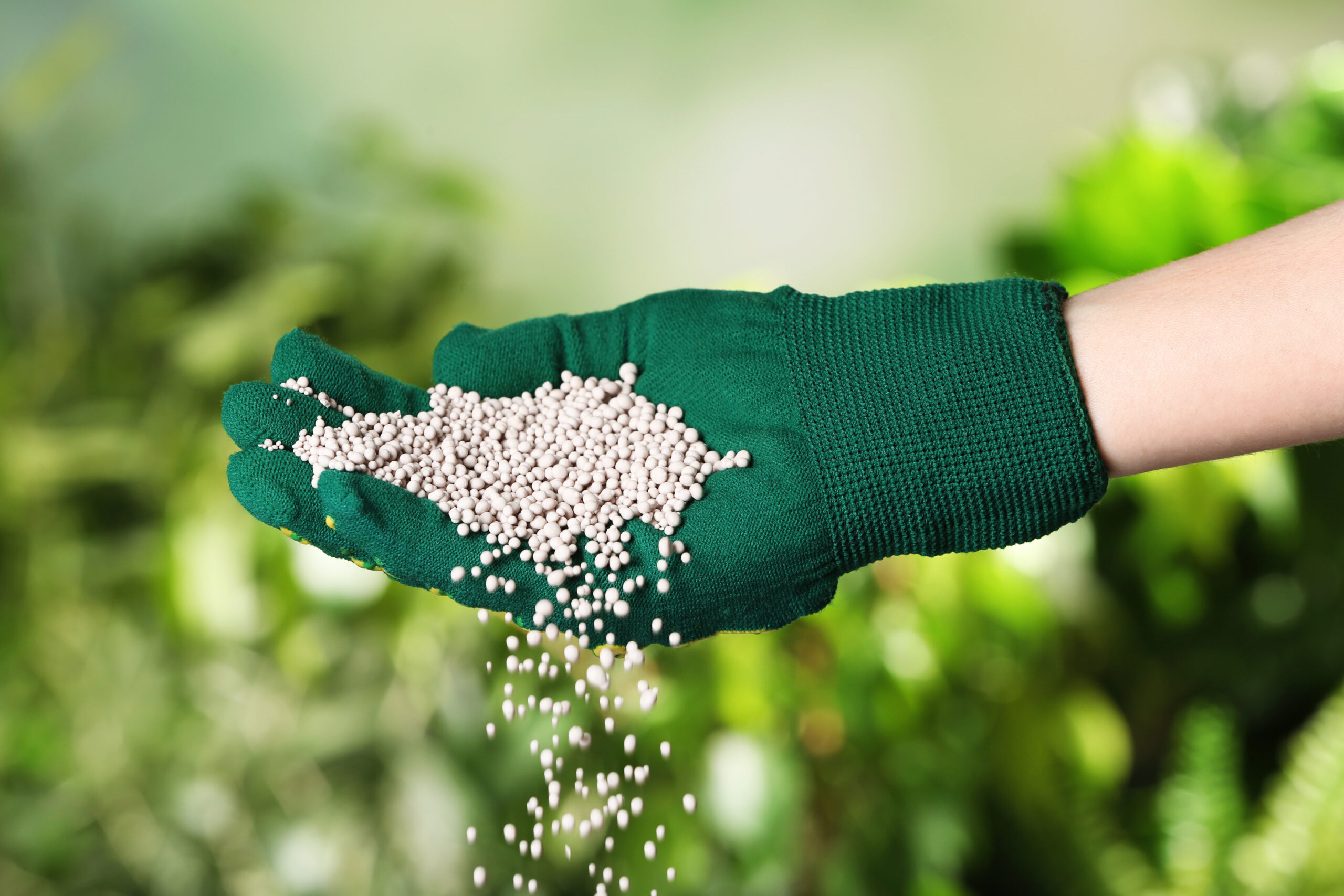 Guerra no Médio Oriente faz disparar preço dos fertilizantes
