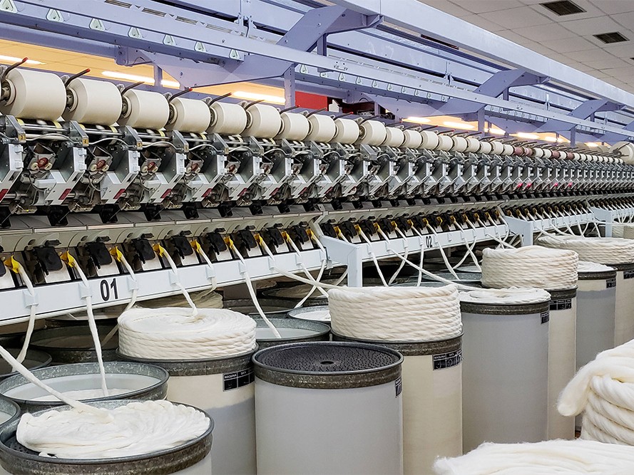 Guerra no Irão afeta fornecedores asiáticos da indústria de vestuário