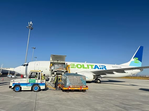 SolitAir com luz verde para operar carga e correio na UE