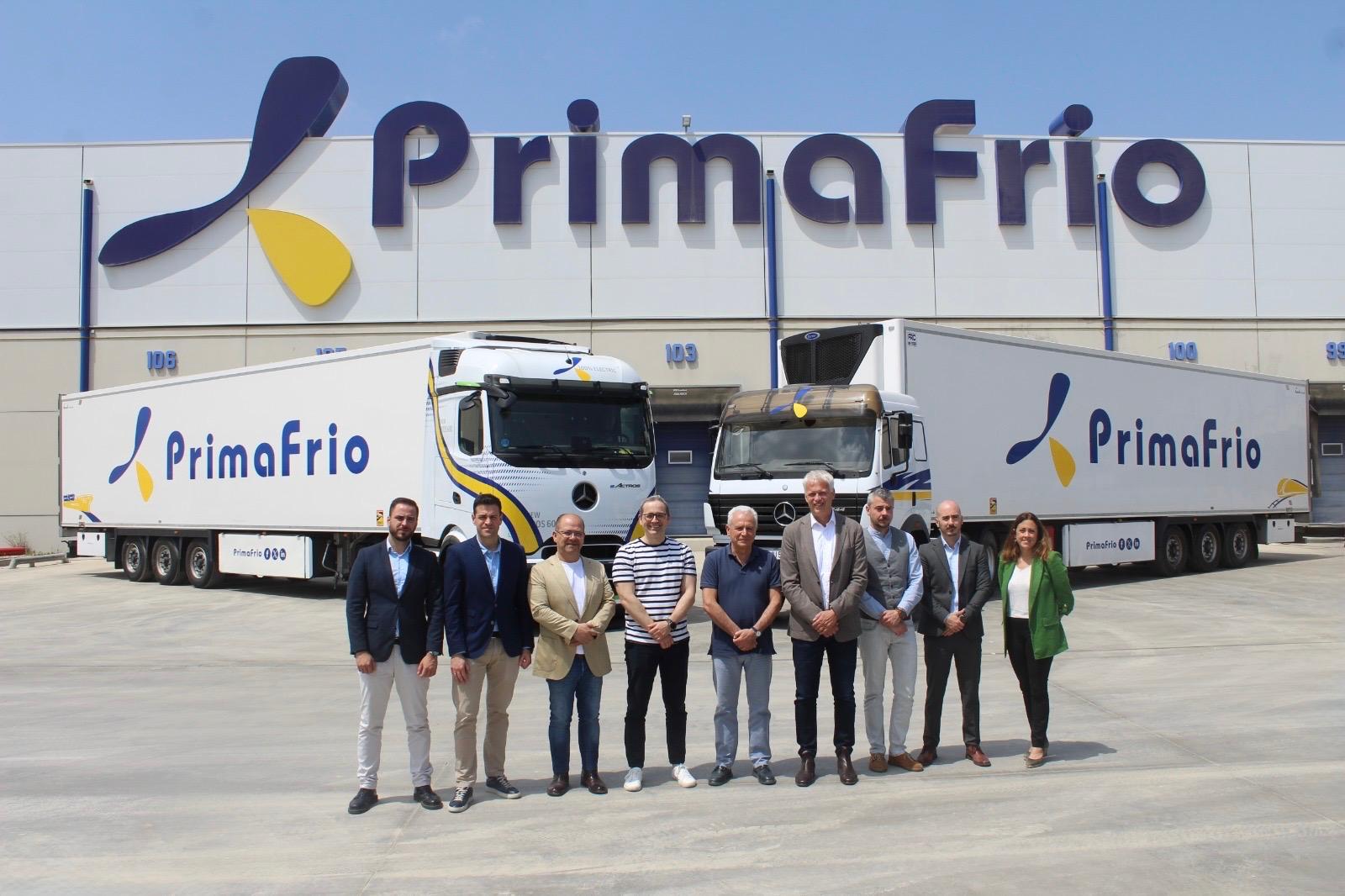 Primafrio e Mercedes-Benz Trucks testam projeto de eletrificação integral para transporte refrigerado