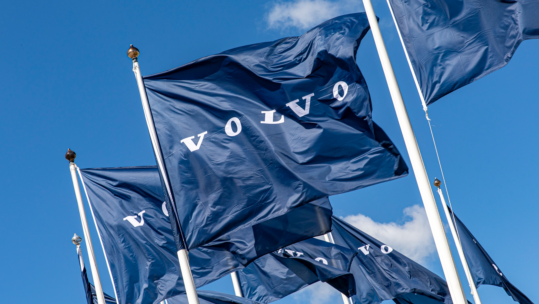 Renault assume controlo total da Flexis após saída da Volvo e da CMA-CGM