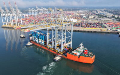 DP World reforça Southampton com gruas para megaships de 24.000 TEU