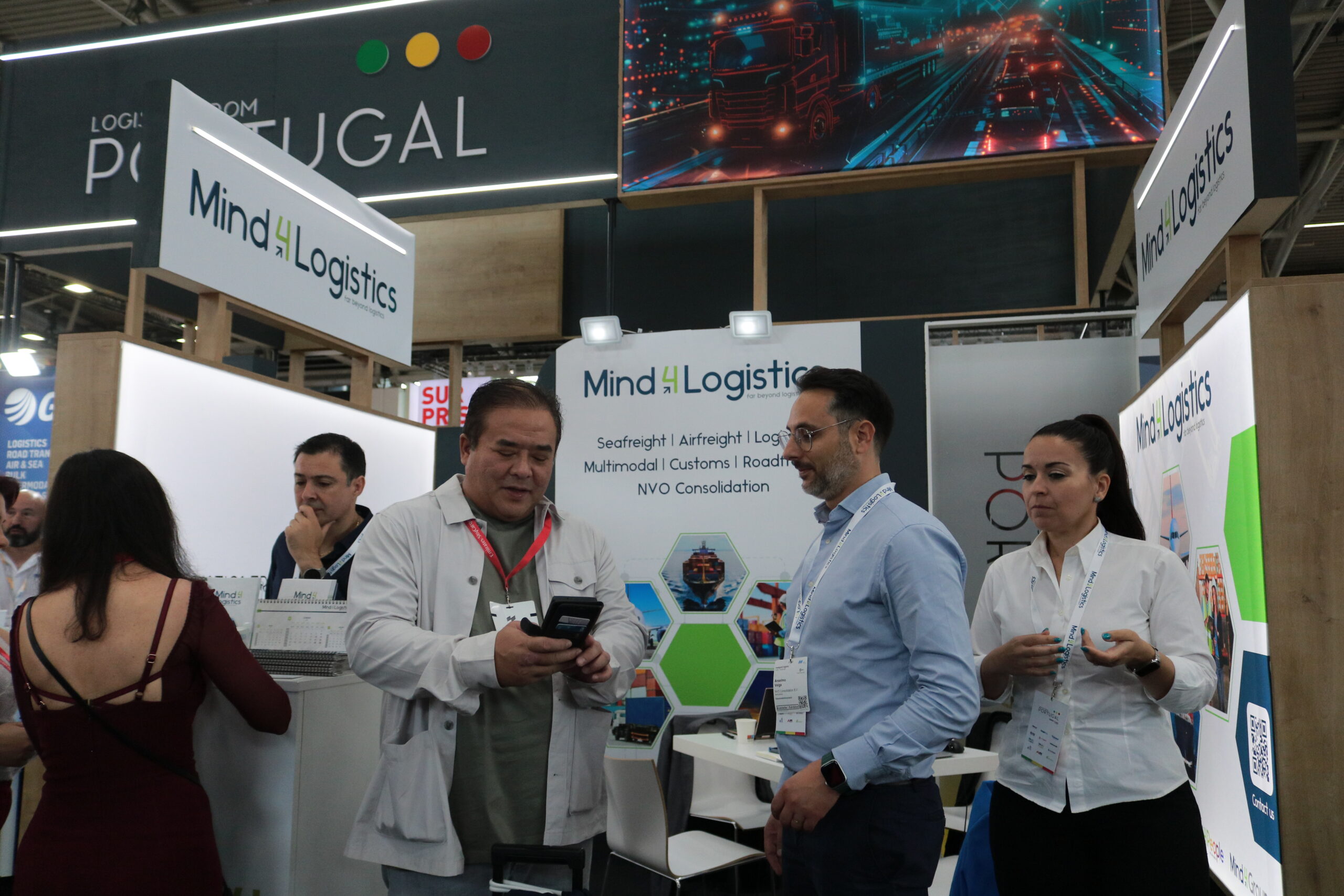 Empresas nacionais em contacto com decisores internacionais na feira