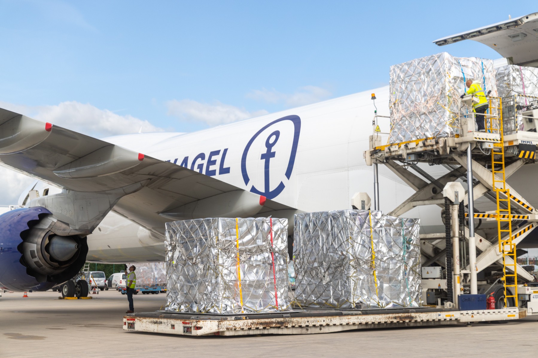 Kuehne+Nagel expande corredores aéreos de frio para produtos farmacêuticos