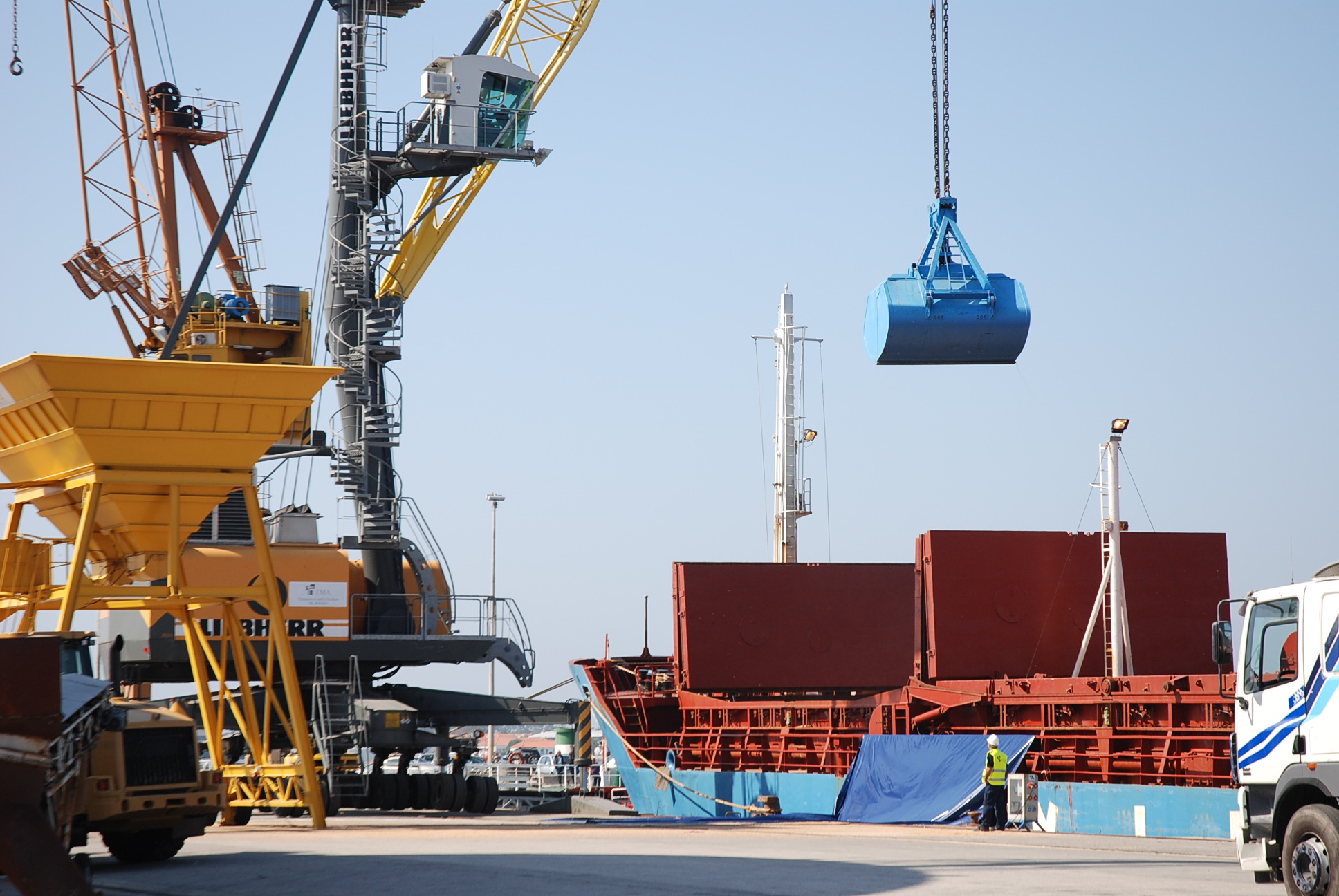 Portos de Aveiro e da Figueira da Foz registam desempenho positivo na primeira metade do ano