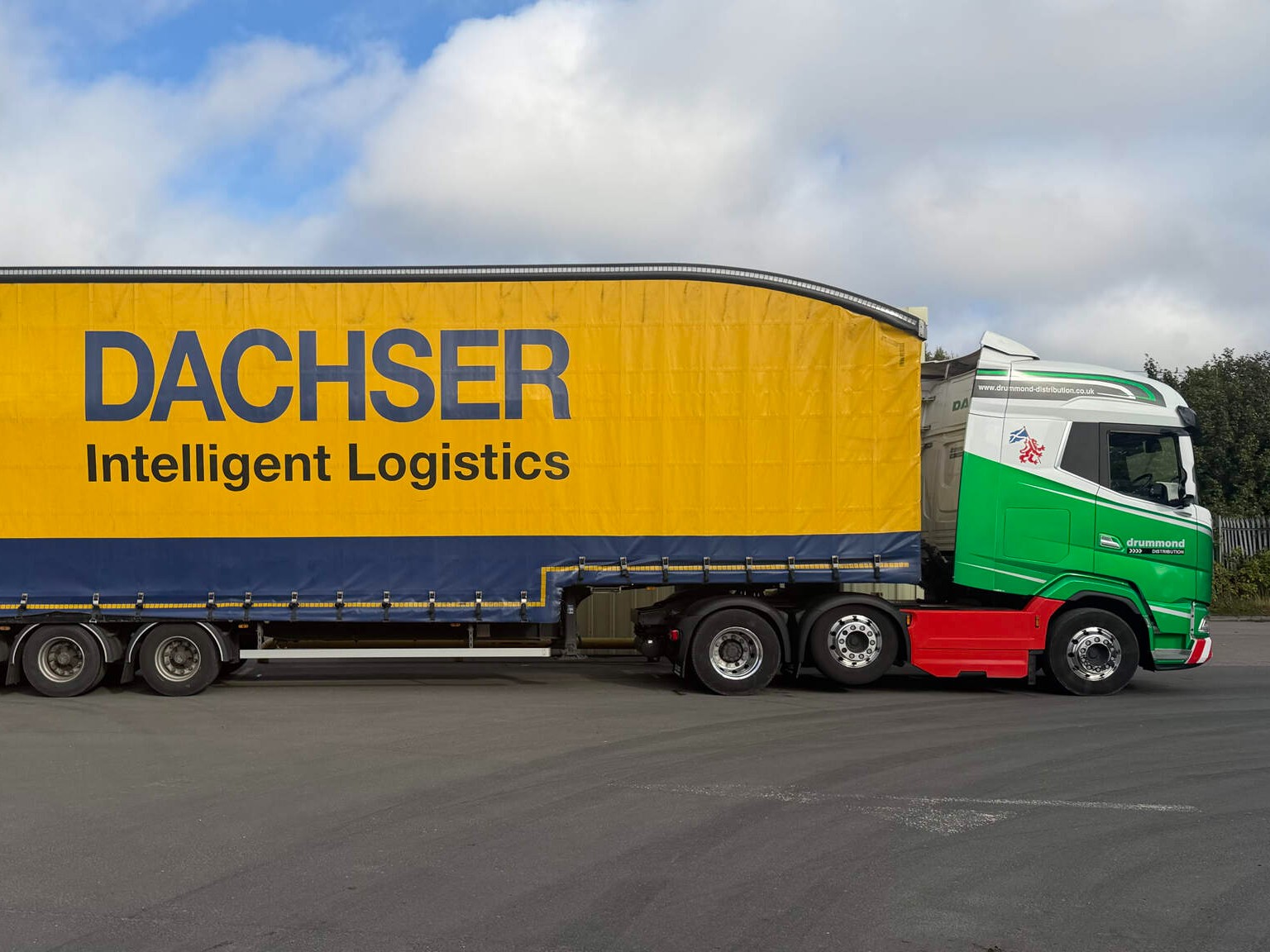 Dachser reforça rede europeia com aquisição na Escócia