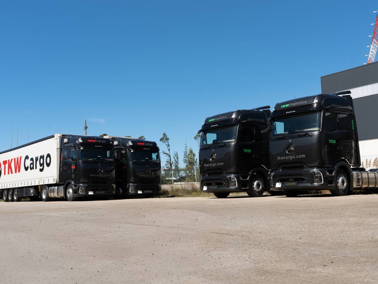 TKW aposta na eficiência dos Mercedes-Benz Actros L