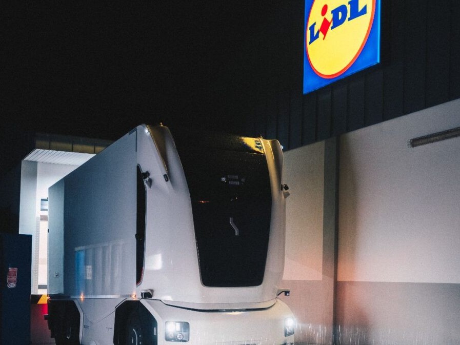 Lidl estreia camião autónomo sem cabina
