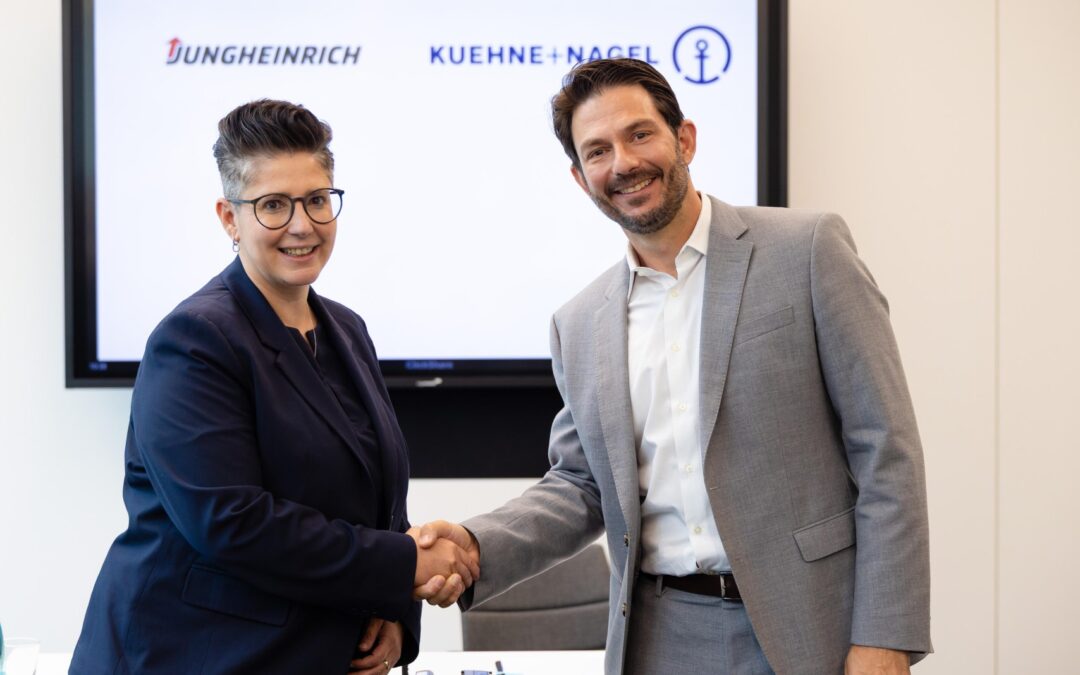 Jungheinrich fornece 5.000 empilhadores e gere frota da Kuehne+Nagel