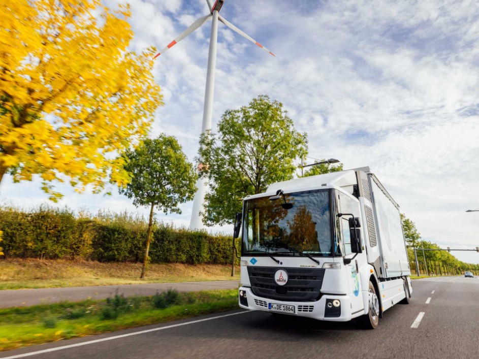 BMW testa camião com motor de combustão a hidrogénio
